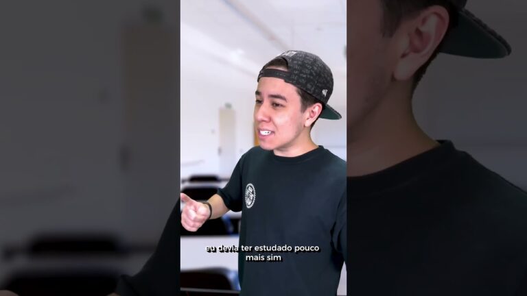 Quando sua professora te humilha na escola #shorts
